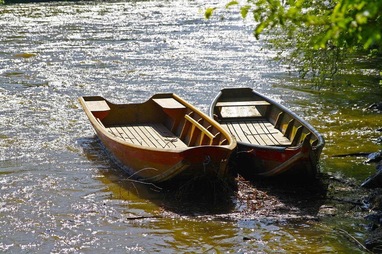 Boot, Gelbėjimo Valtis, Graz, Atiduoti Pagarbą, Kotedžai, Upė, Mur, Kelnės Darbo, Vanduo, Graz Upė