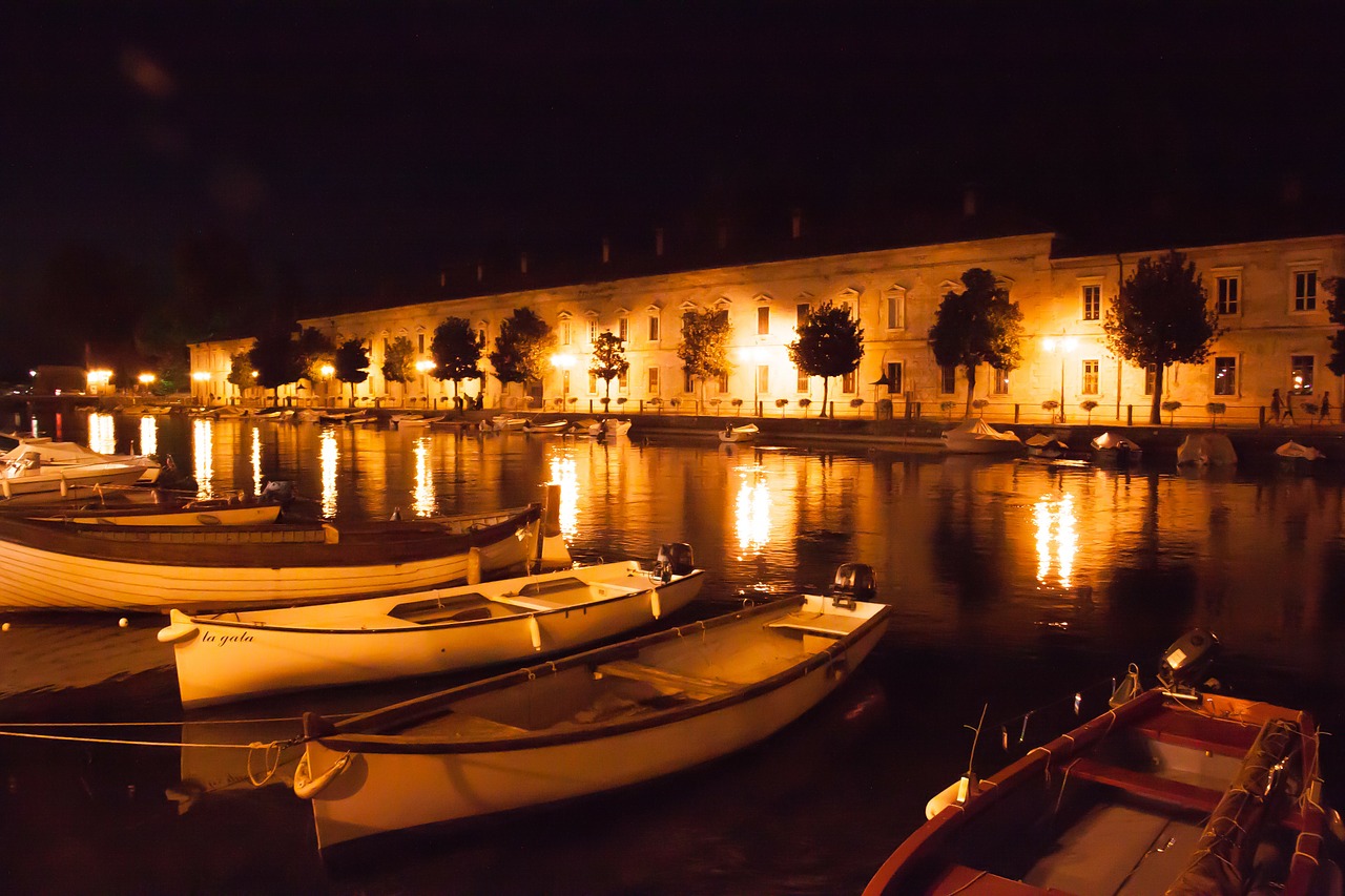 Boot, Vanduo, Saulėlydis, Italy, Abendstimmung, Nemokamos Nuotraukos,  Nemokama Licenzija