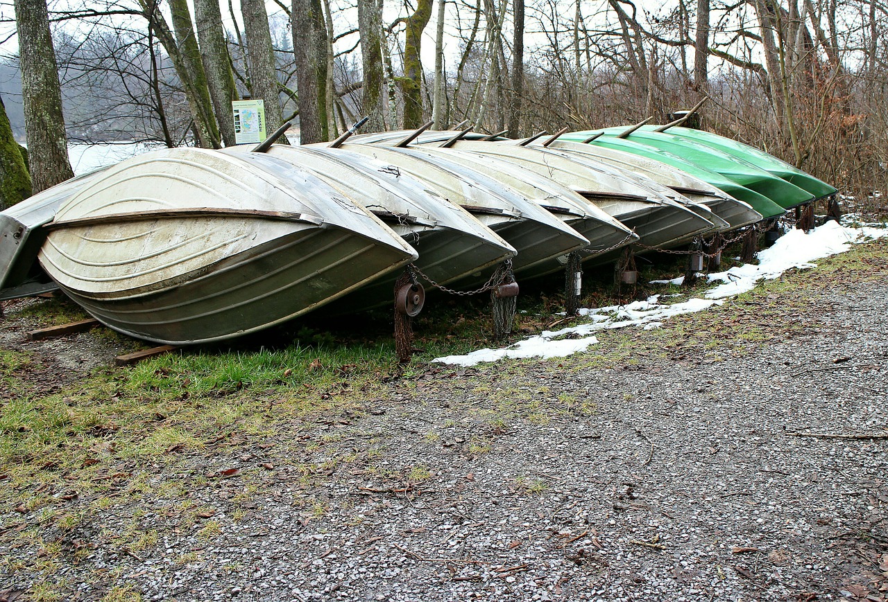 Boot, Valtys, Orlaiviai, Irklavimo Valtis, Bankas, Ant Žemės, Atsargos, Saugojimas, Žiema, Žiemoti