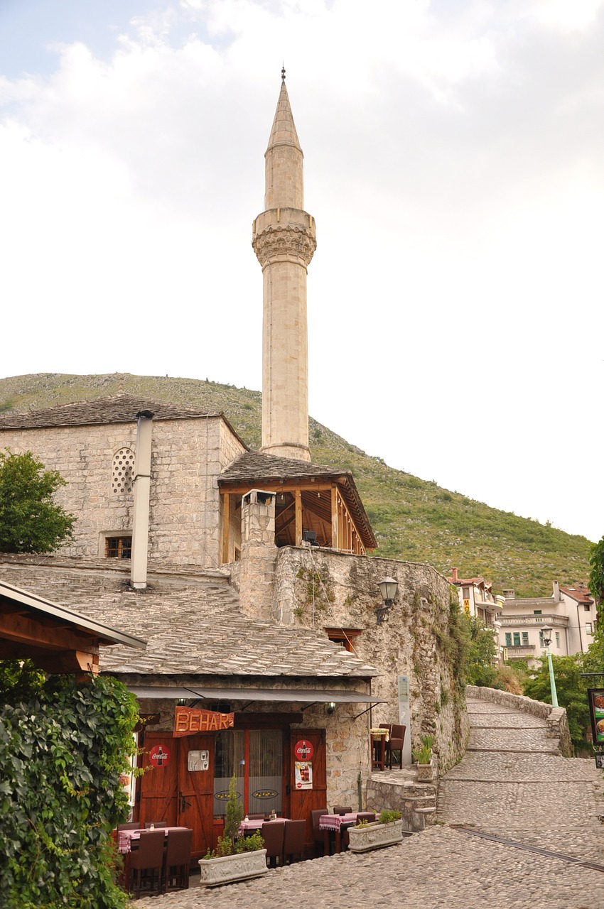 Bosnija, Mostar, Paminklas, Kalnas, Kelionė, Laisva Darbo Vieta, Architektūra, Istorija, Akmenys, Religiniai Paminklai