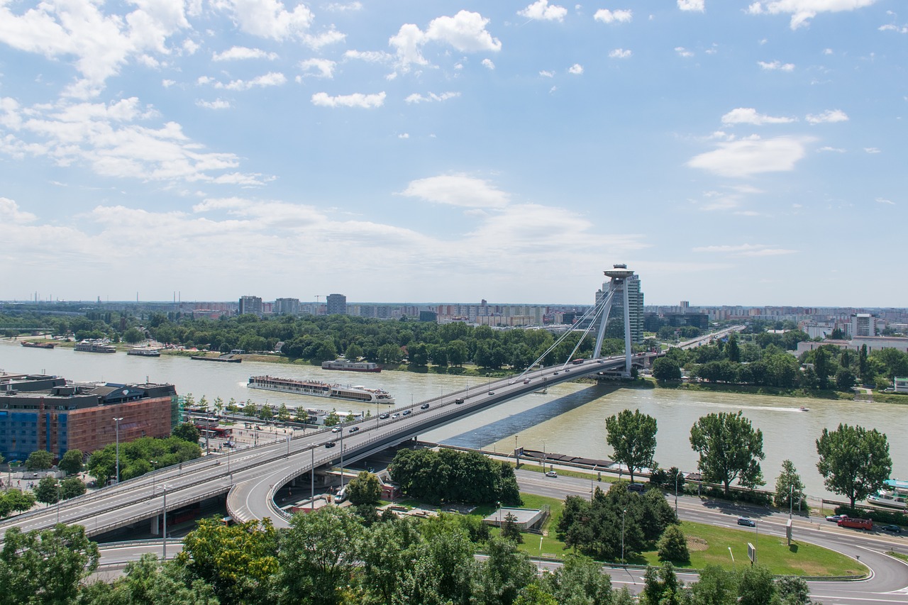 Bratislava, Slovakija, Ufo, Danube, Nemokamos Nuotraukos,  Nemokama Licenzija