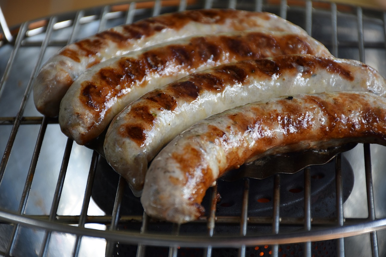 Bratwurst, Barbekiu, Mėsa, Grilis, Skanus, Valgyti, Kepti Ant Grotelių, Medžio Anglis, Skanus, Dešra