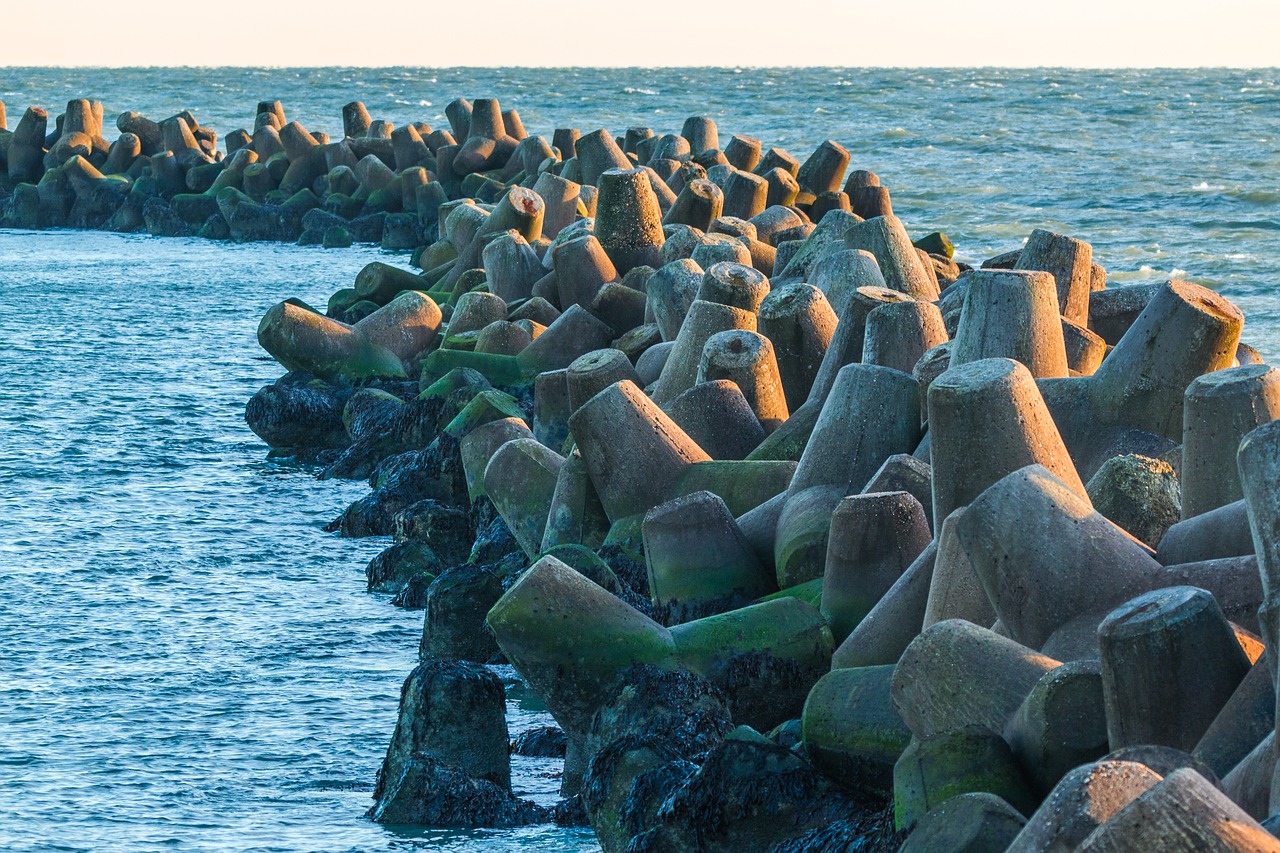 Molo Griovys, Betonas, Jūra, Kranto, Papludimys, Šiaurės Jūra, Kopos, Helgolandas, Vanduo, Banga