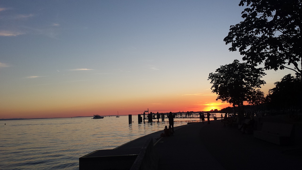 Bregenz, Afterglow, Ežero Konstanta, Austria, Vanduo, Bregenzer Festspiele, Vakaras, Romantiškas, Gražus, Saulė