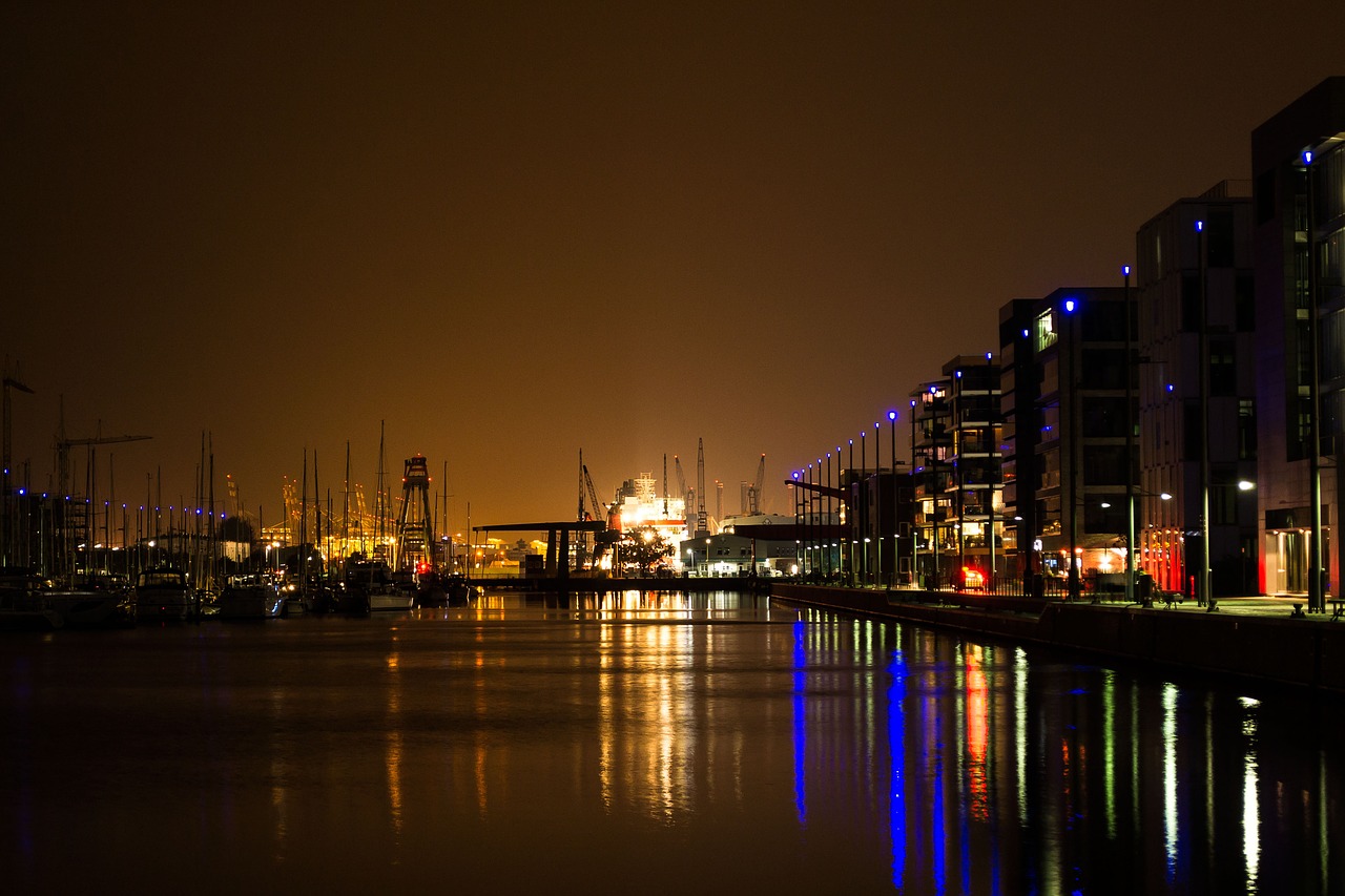 Bremerhaven, Žibintai, Vanduo, Miestas, Vakaras, Dusk, Atmosfera, Veidrodis, Abendstimmung, Nemokamos Nuotraukos