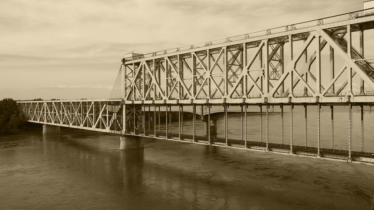 Tiltas, Upė, Upė Missouri, Centro, Vanduo, Architektūra, Nemokamos Nuotraukos,  Nemokama Licenzija