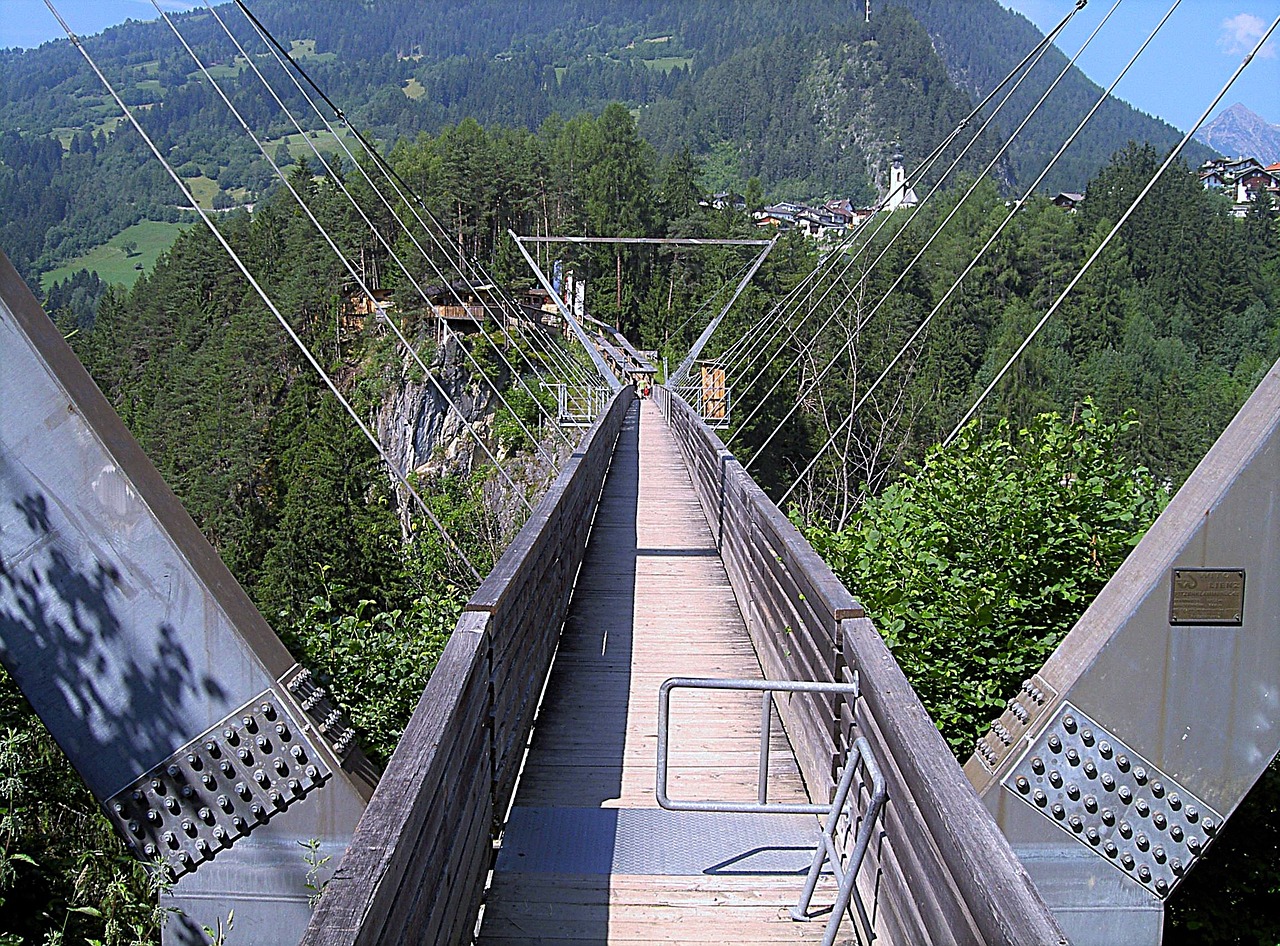 Tiltas, Tyrol, Kabantis Tiltas, Benni Raich Tiltas, Pastatas, Nemokamos Nuotraukos,  Nemokama Licenzija