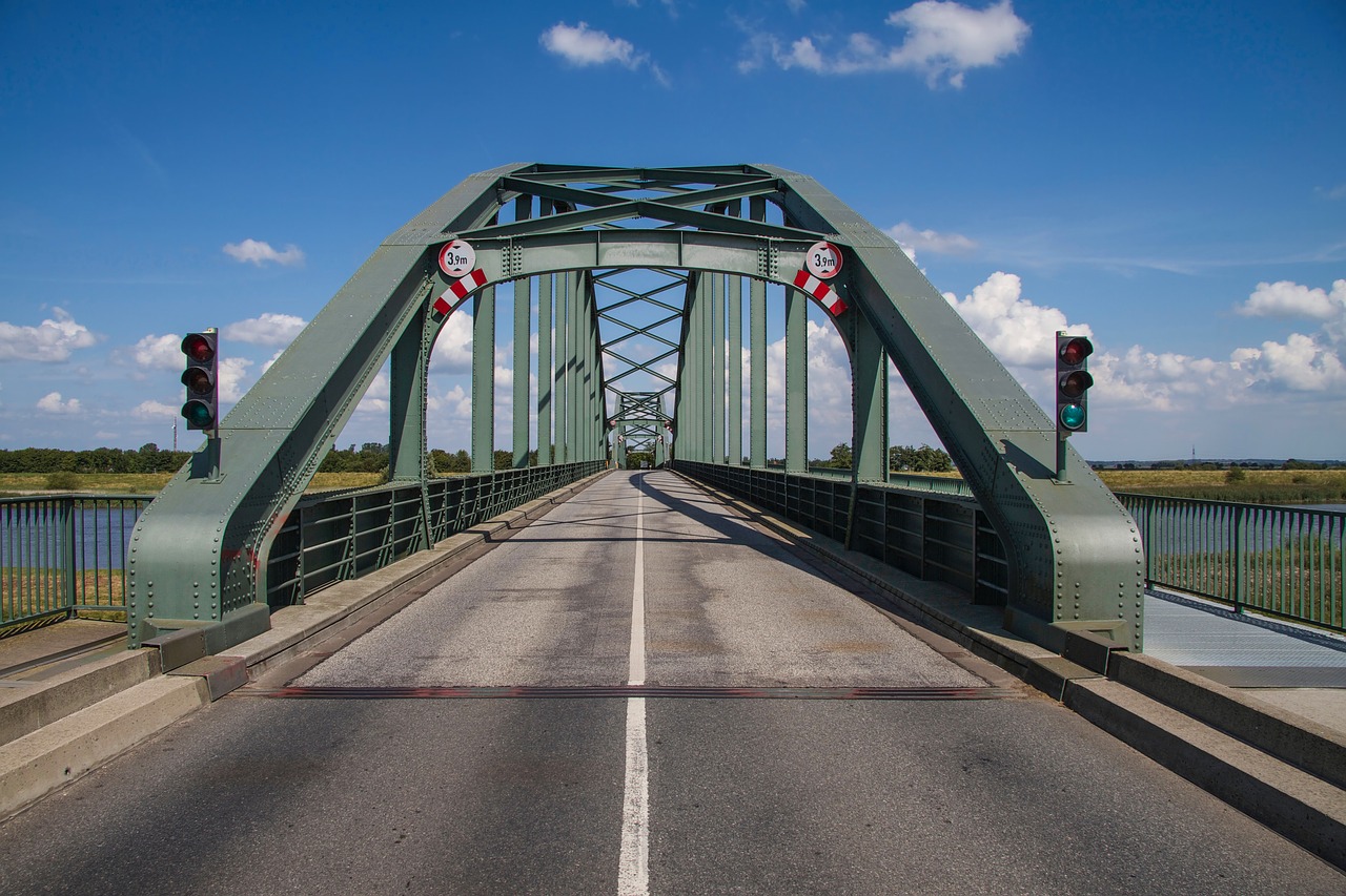 Tiltas, Bascule Bridge, Plieno Konstrukcija, Eider, Friedrichstadt, Pastatas, Kelias, Nemokamos Nuotraukos,  Nemokama Licenzija