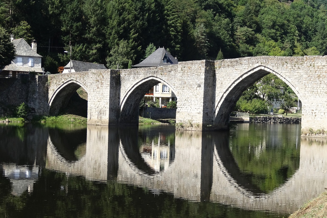 Tiltas, Apmąstymai, Vanduo, Kanalas, Miestas, Žibintai, Architektūra, Šviesos Atspindžiai, Vakaras, France