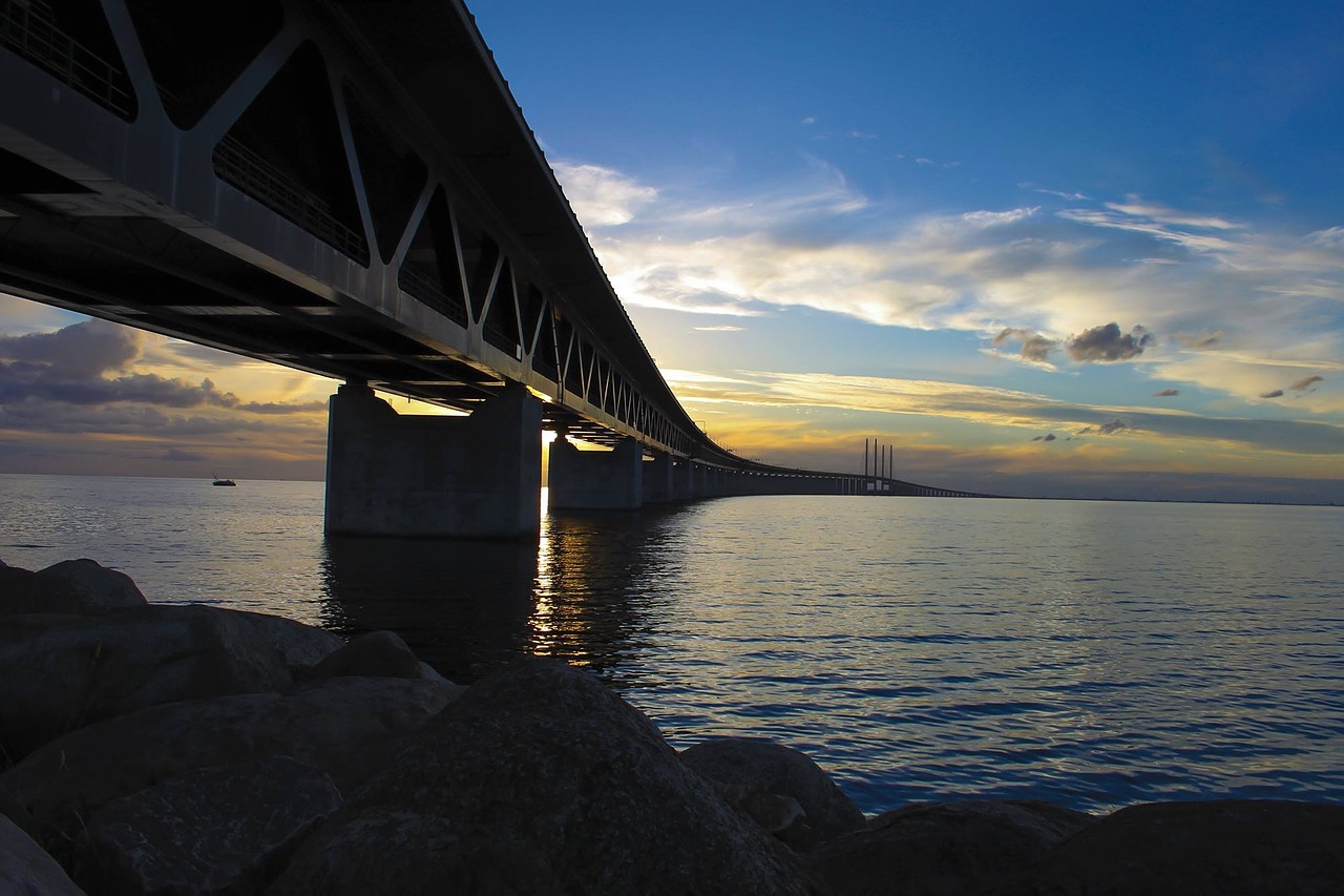 Tilto Laikiklis, Öresund Tiltas, Bro, Malmö, Švedijos, Švedija, Geležinkelis, Greitkelis, Dvigubas Takelis, Nemokamos Nuotraukos