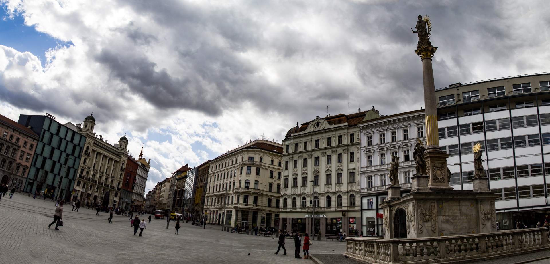 Antena,  Architektūra,  Bohemija,  Plyta,  Brno,  Pastatas,  Bažnyčia,  Miestas,  Miesto Panorama,  Spalva