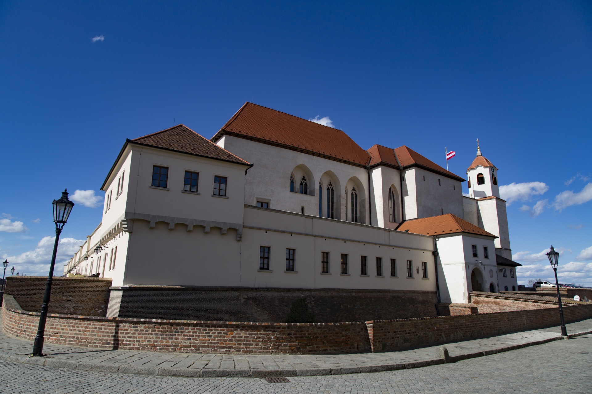 Antena,  Architektūra,  Bohemija,  Plyta,  Brno,  Pastatas,  Bažnyčia,  Miestas,  Miesto Panorama,  Spalva