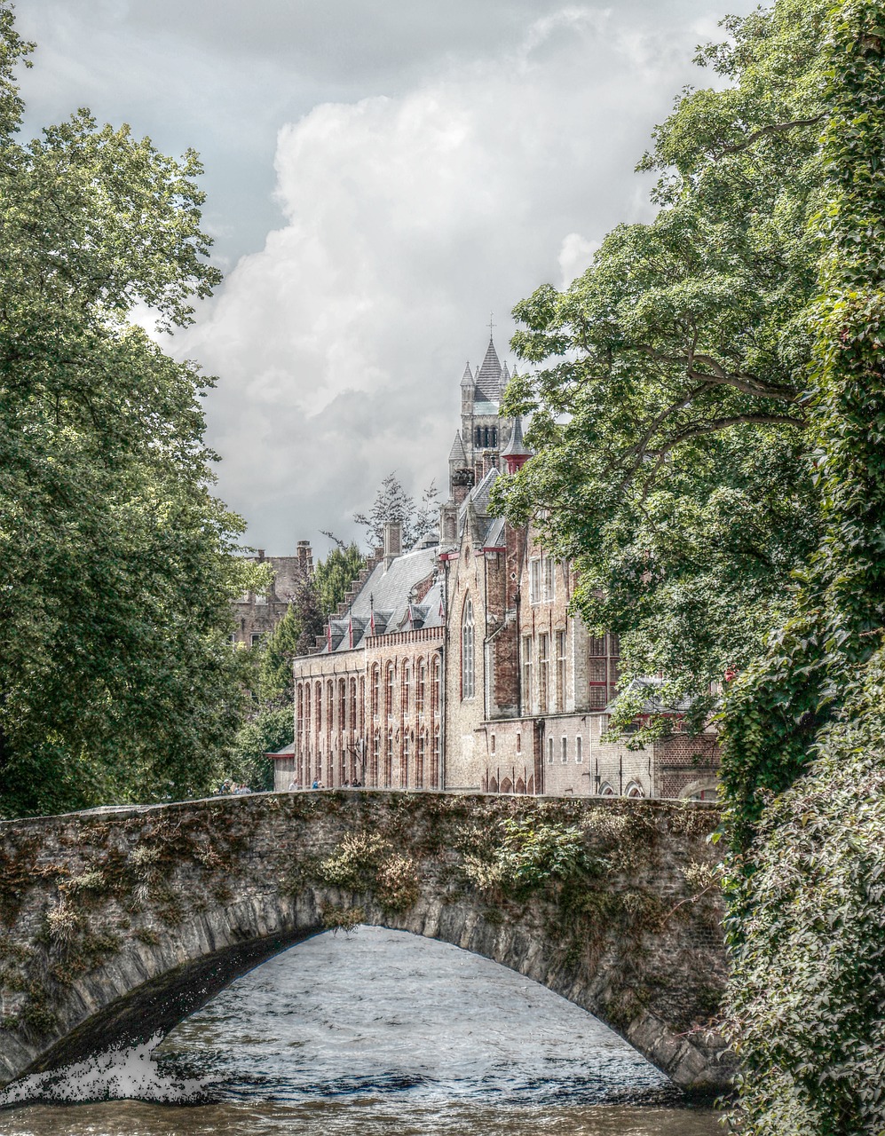 Bruges, Kanalas, Romantiškas, Istoriškai, Kanalas, Lankytinos Vietos, Senamiestis, Idiliškas, Fasadai, Architektūra