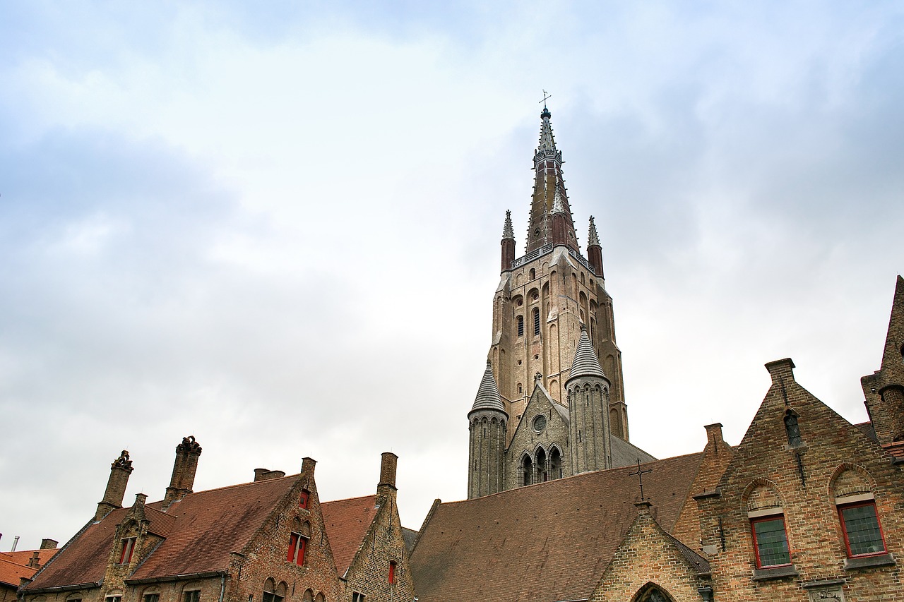 Bruges,  Belgija,  Pastatai,  Viduramžiai,  Istorija,  Flanders,  Architektūra,  Bažnyčia,  Religija,  Pastatas