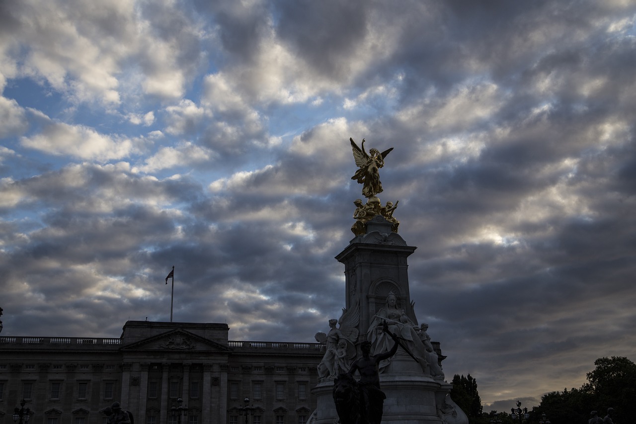 Buckingham, Statula, Londonas, Panorama, Saulėlydis, Debesys, Dangus, Nemokamos Nuotraukos,  Nemokama Licenzija