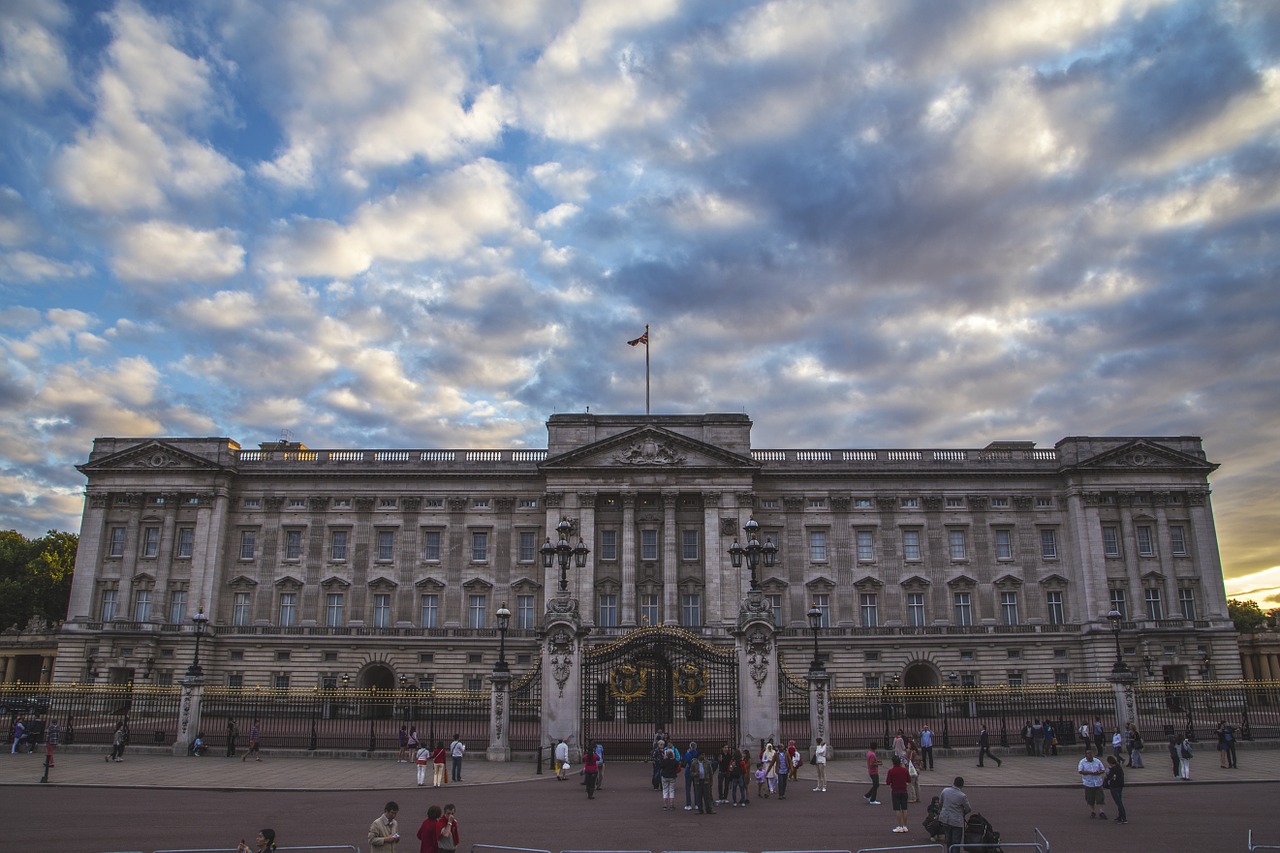 Buckingham, Bakingemo Rūmai, Rūmai, Londonas, Anglija, Karalienė, Karališkasis, Kelionė, Orientyras, Uk