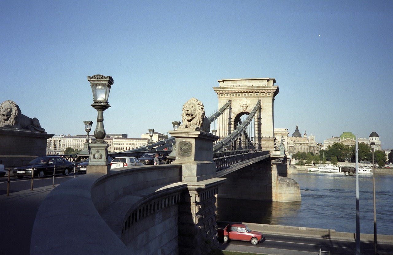 Budapest, Tiltas, Kreivė, Nemokamos Nuotraukos,  Nemokama Licenzija