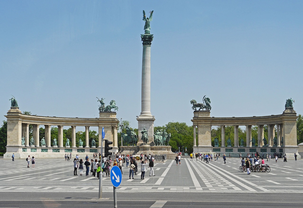 Budapest, Heldenplatz, Tūkstantmečio Kolona, Orientyras, Lankytinos Vietos, Curiosité, Plokštės, Modelis, Paminklas, Kapitalas