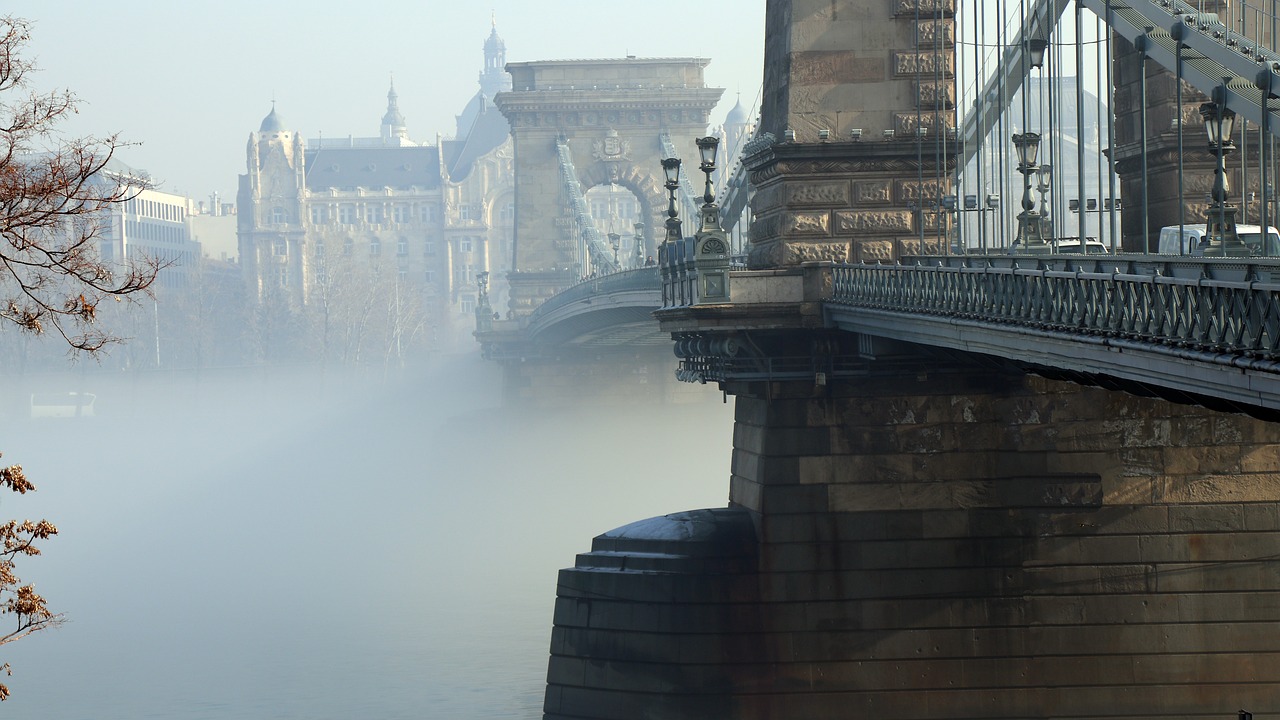 Budapest, Danube, Grandinės Tiltas, Rūkas, Nemokamos Nuotraukos,  Nemokama Licenzija