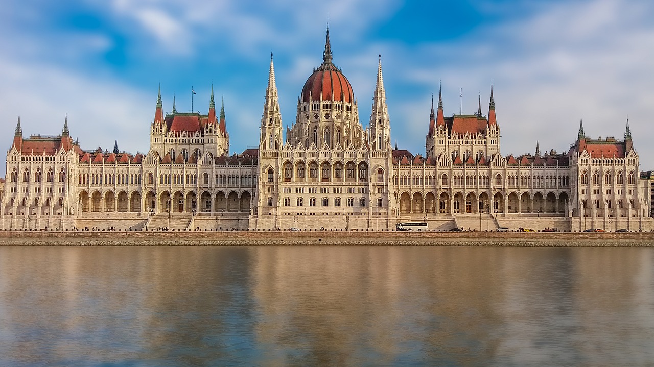 Budapest, Vengrija, Vengrų Kapitalas, Danube, Parlamentas, Miestas, Vengrų Parlamentas, Buda, Architektūra, Dangus