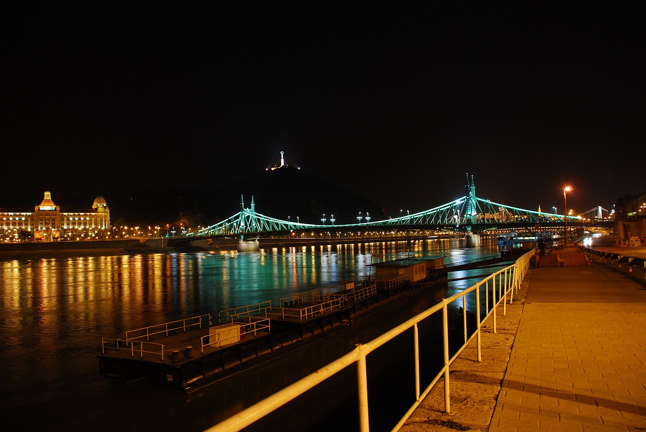 Budapest, Naktį, Tiltas, Nemokamos Nuotraukos,  Nemokama Licenzija
