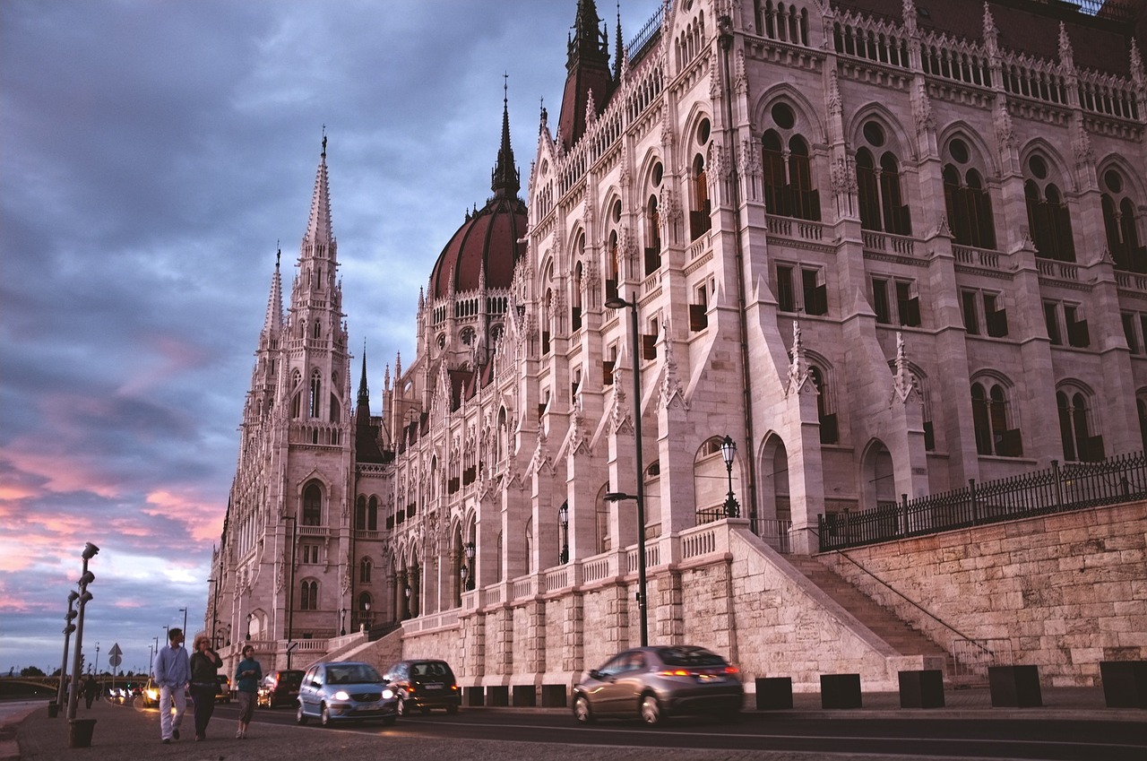 Budapest,  Parlamentas,  Gatvė,  Pastatas,  Saulėlydis, Nemokamos Nuotraukos,  Nemokama Licenzija