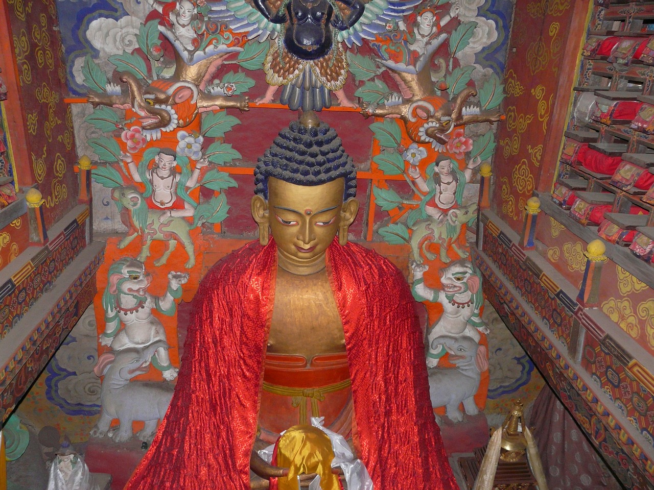 Будду игра. Сарнатхские Будды. Будда Темпле. Буддистский монастырь Рамешвара. Менора Будда.