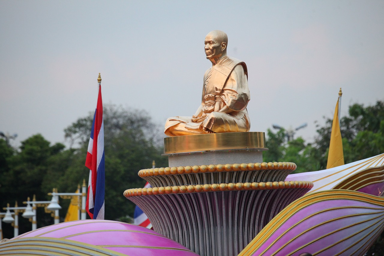 Buda, Auksas, Vienuolis, Statula, Tailandas, Wat, Phra Dhammakaya, Šventykla, Dhammakaya Pagoda, Daugiau Nei