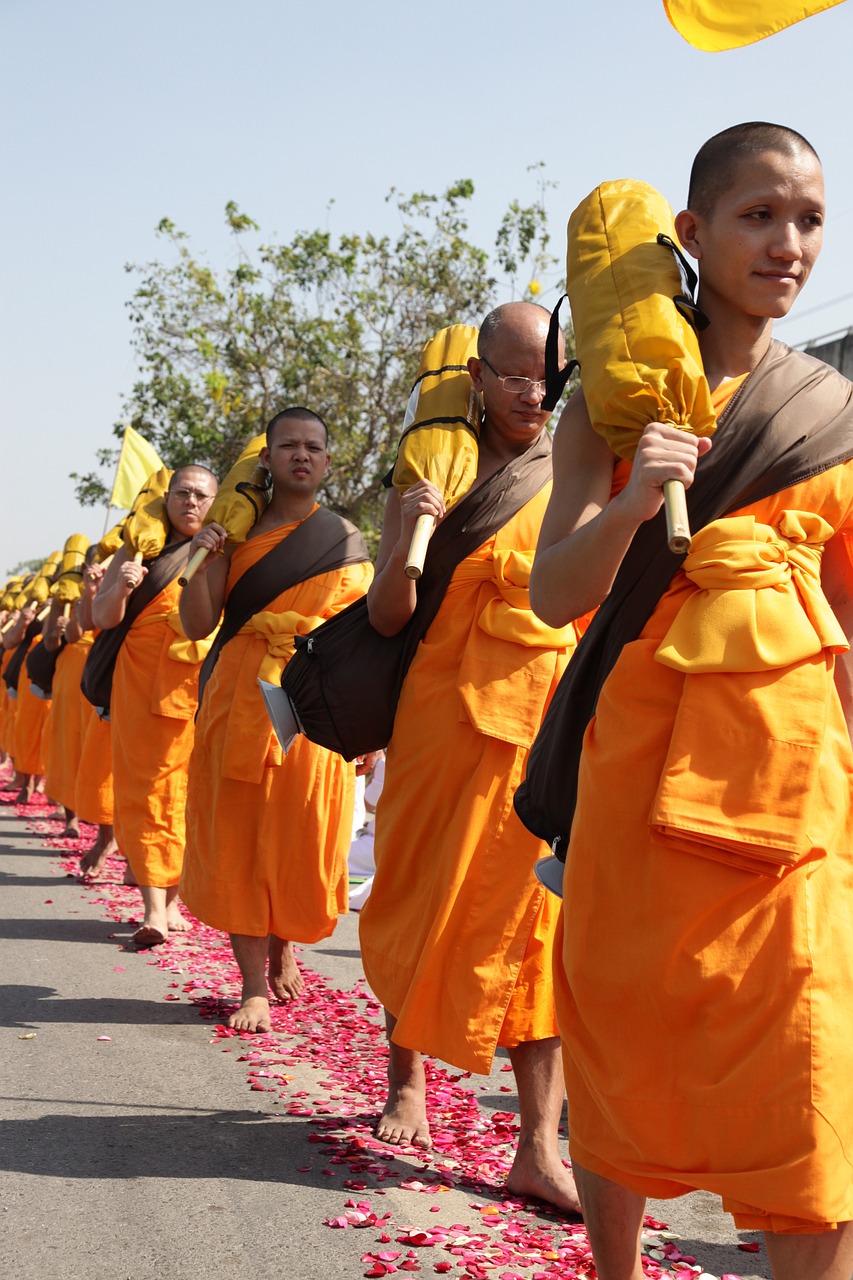 Budistams, Vienuoliai, Budizmas, Vaikščioti, Oranžinė, Drabužiai, Tajų, Budistinis, Wat, Phra Dhammakaya