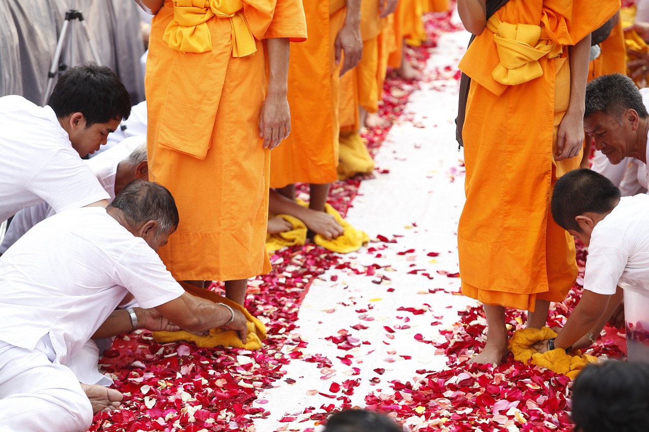 Budistams, Vienuoliai, Vaikščioti, Tradicija, Ceremonija, Tailandas, Tajų, Festivalis, Melstis, Šventas