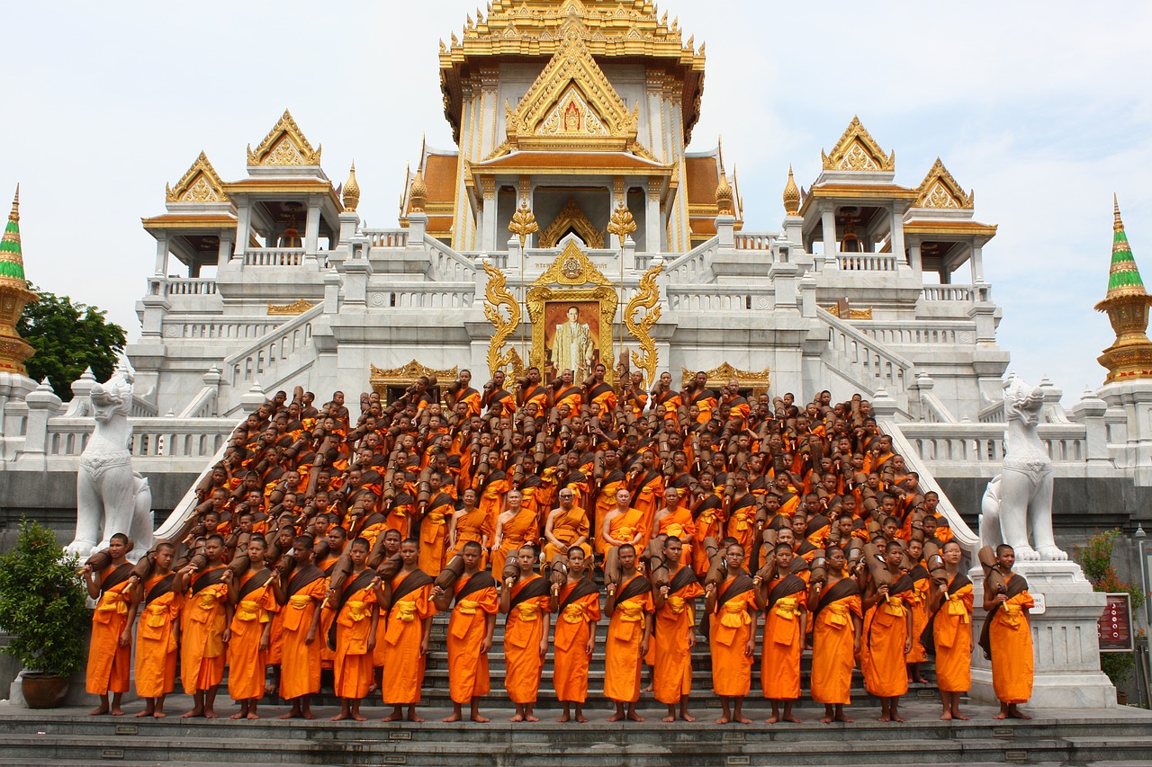 Budistams, Vienuoliai, Budizmas, Budizmo Šventykla, Šventykla, Žmonės, Medituoti, Tradicijos, Savanoris, Tailandas