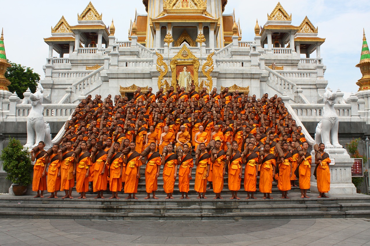 Budistų Vienuoliai, Budizmas, Budizmo Šventykla, Šventykla, Žmonės, Vienuoliai, Medituoti, Tradicijos, Savanoris, Tailandas