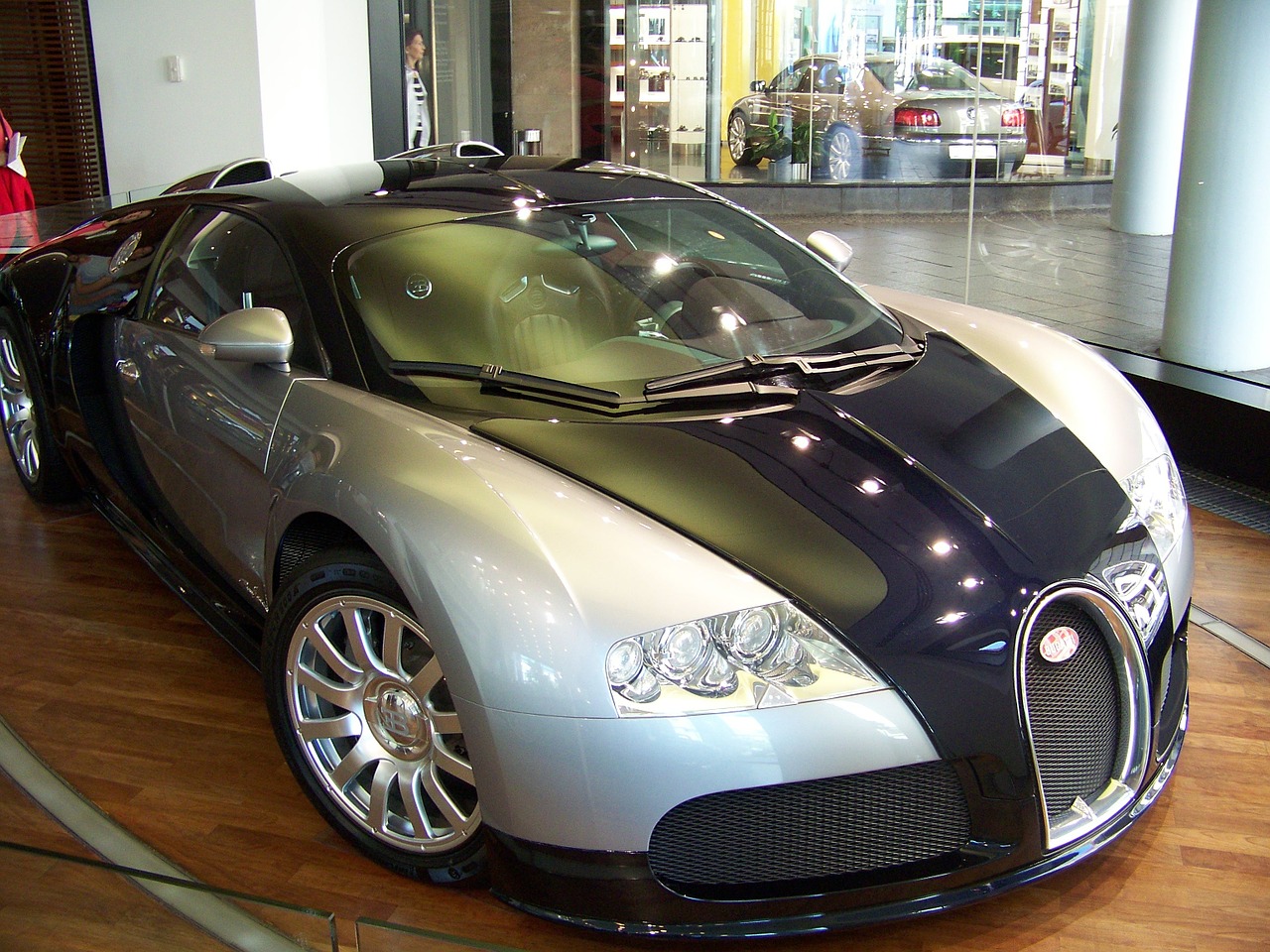 Bugatti, Automobilis, Greitas Automobilis, Veyron, Supercar, Nemokamos Nuotraukos,  Nemokama Licenzija