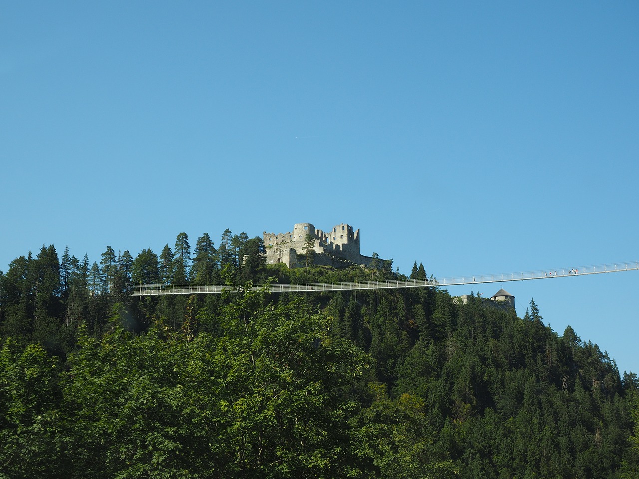 Burg Ehrenberg, Sugadinti, Aukštis Burg, Highline179, Pėsčiųjų Pakabos Tiltas, Lyno Tiltas, Rutte, Tyrol, Austria, Pilis