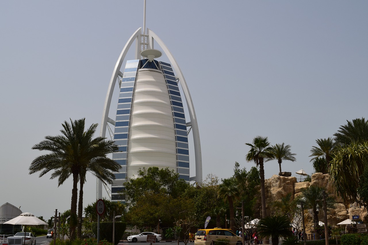 Burj Al Arab, Dubai, Palmės, Uae, Struktūros, Dangoraižis, Šventė, Prabanga, Architektūra, Nemokamos Nuotraukos