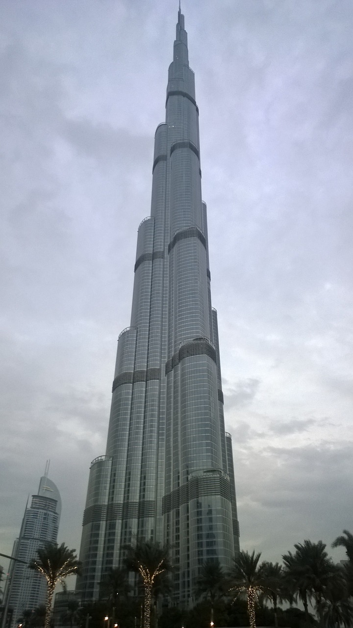 Burj Khalifa, Dubai, Uae, Pastatas, Burj, Khalifa, Arabas, Viduryje, Rytus, Dangoraižis