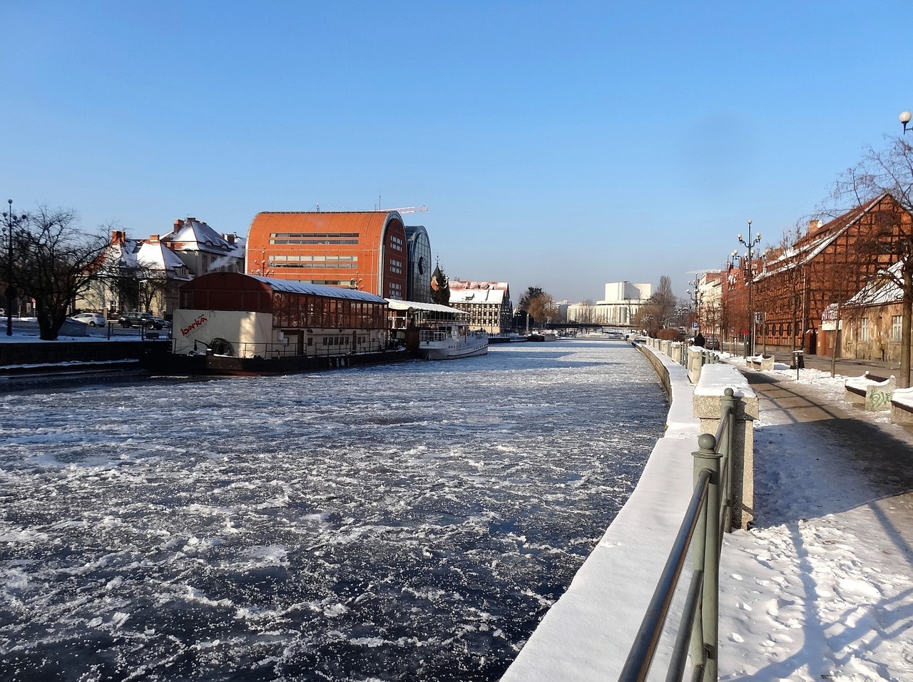 Bydgoszcz, Kranto, Krantinė, Pastatai, Miesto, Upė, Žiema, Lenkija, Nemokamos Nuotraukos,  Nemokama Licenzija