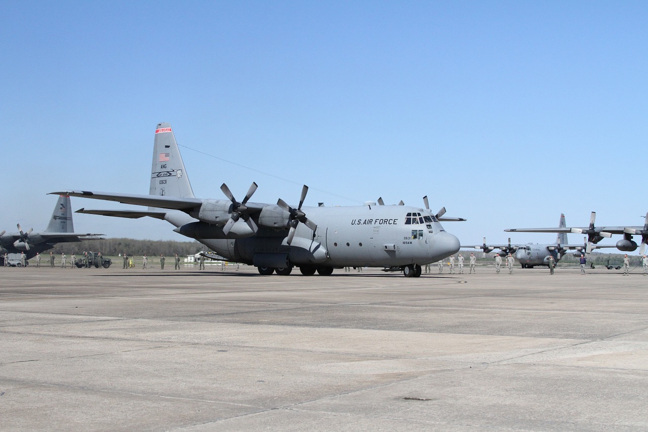 C-130, Kariuomenė, Lėktuvas, Orlaivis, Hercules, Skrydis, Propeleris, Kroviniai, Kosmosas, Pilotas