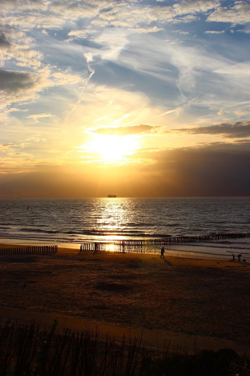 Cadzand-Blogai, Nyderlandai, Holland, Šiaurės Jūra, Papludimys, Vasara, Liepa, Dangus, Saulė, Vanduo