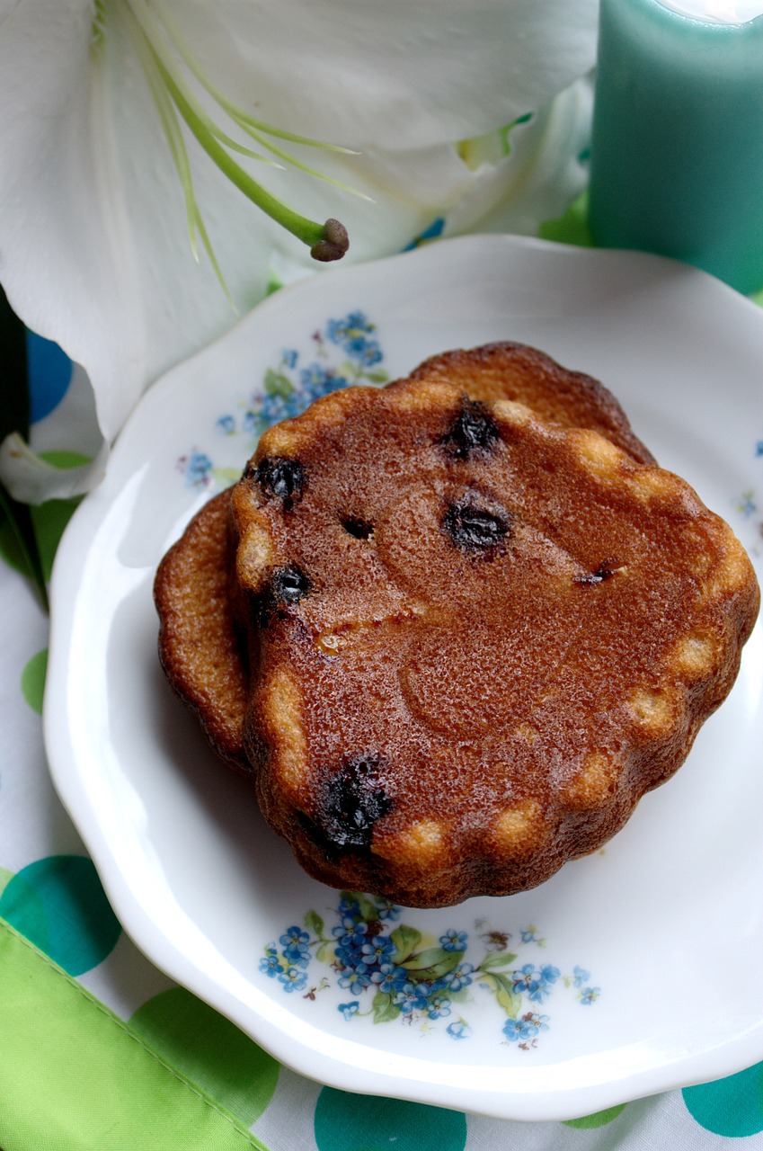 Tortas, Saldus, Desertas, Kulinarijos, Skanus, Maistas, Vaisių Keksas, Šventė, Raisin, Ruda