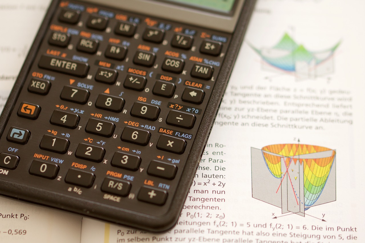 Skaičiuotuvas, Matematika, Mokykla, Pameistrystė, Studijuoti, Suskaičiuoti, Kaip Apskaičiuoti, Nemokamos Nuotraukos,  Nemokama Licenzija