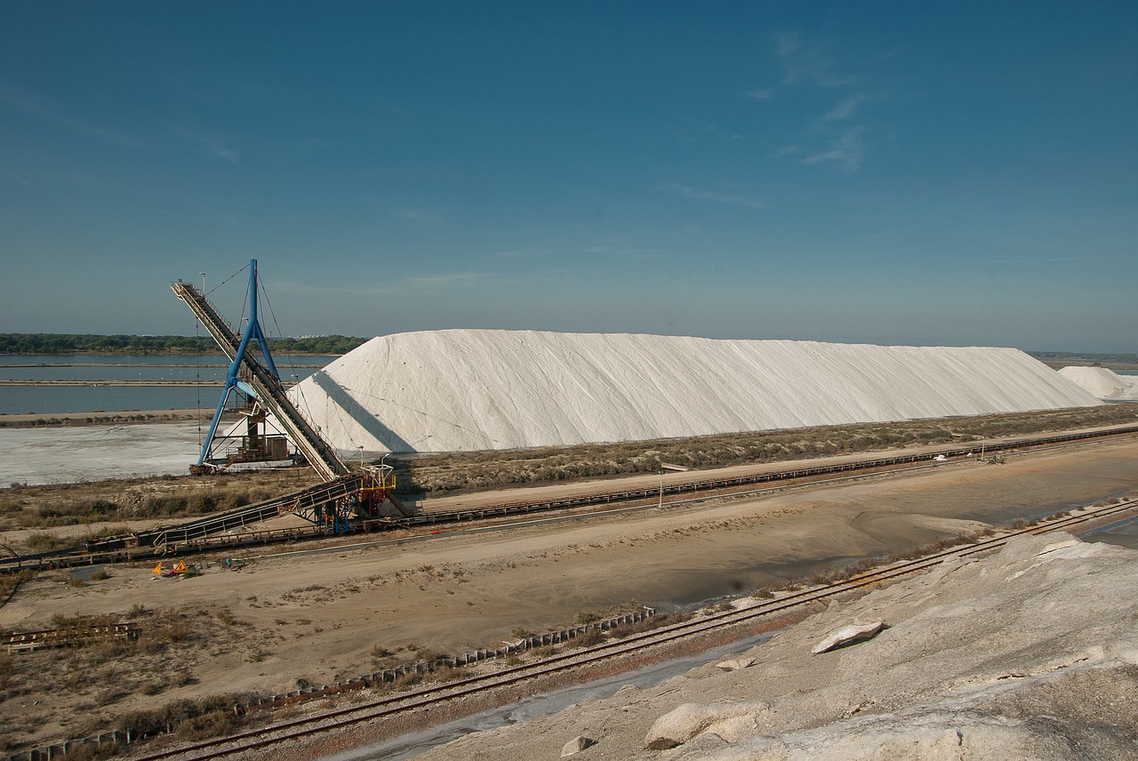 Camargue, Aigai-Mortes, Druskos Pelkės, Druskos Kalnas, Nemokamos Nuotraukos,  Nemokama Licenzija