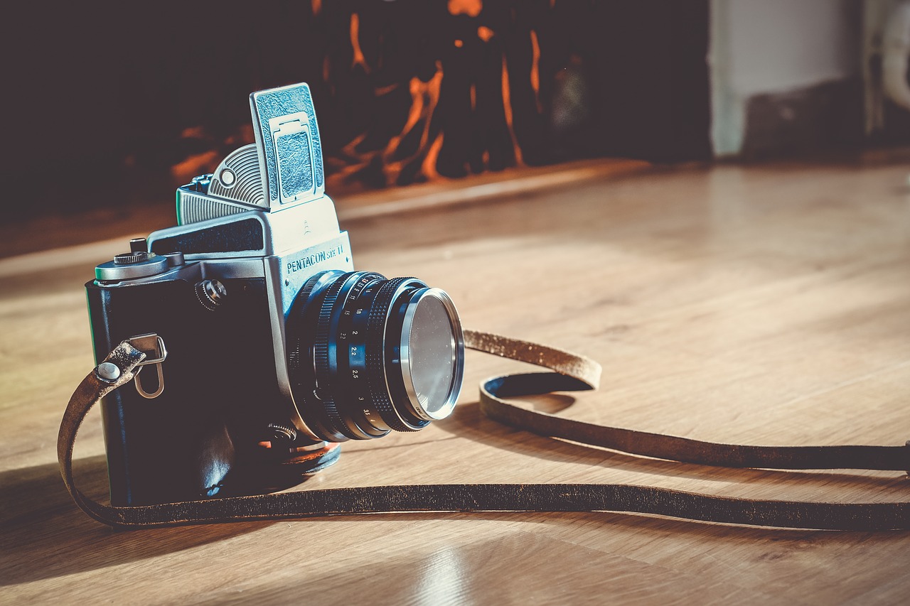 Fotoaparatas, Senas, Retro, Vintage, Nuotrauka, Fotografija, Filmas, Objektyvas, Senoji Kamera, Nuotrauka