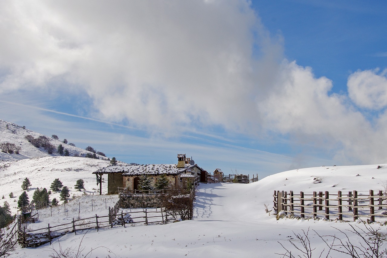 Campotosto, Laquila, Sniegas, Žiemos Peizažas, Abruzzo, Italy, Abruzzo Nacionalinis Parkas, Abruzzo Nacionalinis Parkas, Gran Sasso, Apennines