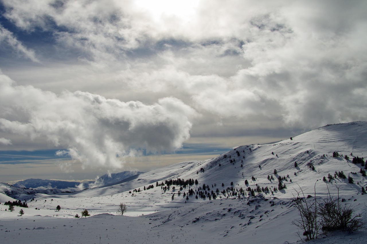 Campotosto, Laquila, Sniegas, Žiemos Peizažas, Abruzzo, Italy, Abruzzo Nacionalinis Parkas, Abruzzo Nacionalinis Parkas, Gran Sasso, Apennines