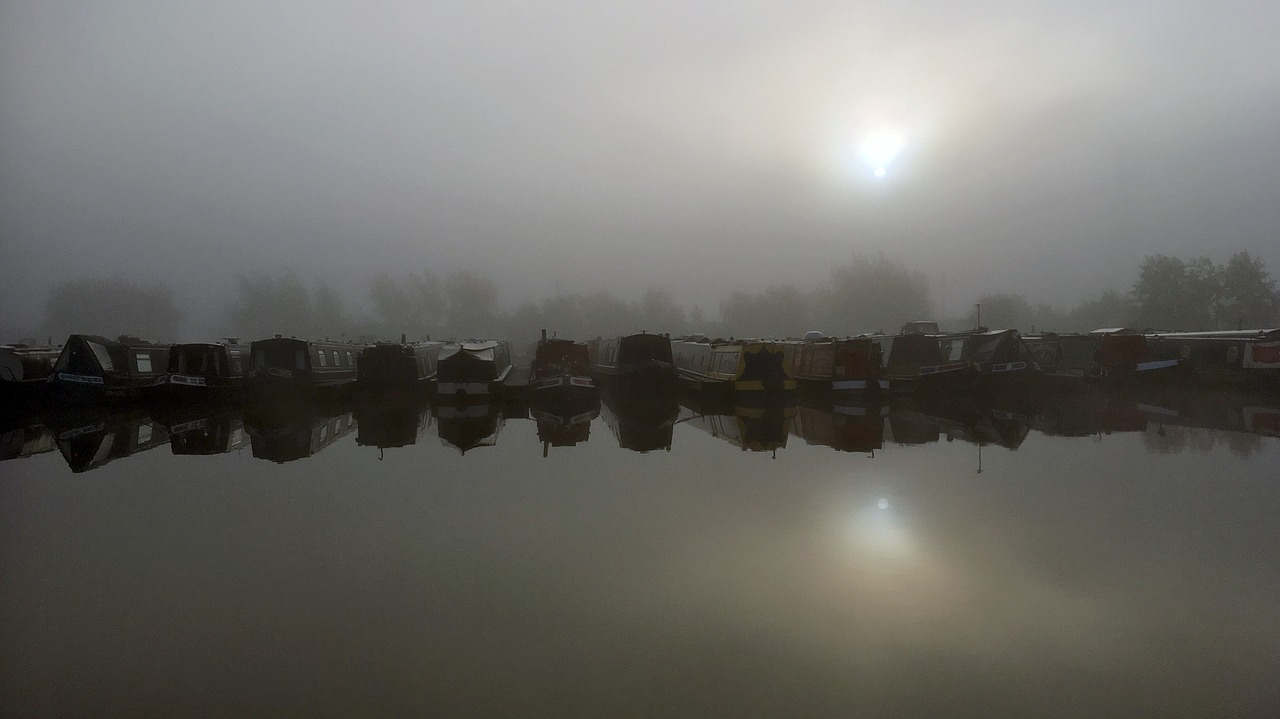 Canal Valtis,  Kanalų Laivai,  Rūkas,  Vaizdingas,  Kanalas,  Vandenų,  Vaizdingas,  Marina,  Stafordšyro,  Valtis