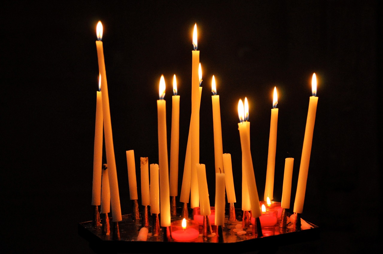 Žvakės, Maldos, Religiniai Paminklai, Senoji Bažnyčia, France, Religija, Bažnyčia, Vaškas, Liepsna, Šviesa