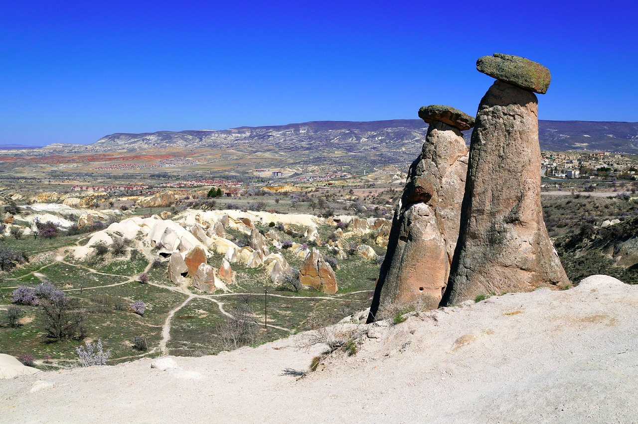 Cappadocia, Trys Gražuolės, Skubiai, Nemokamos Nuotraukos,  Nemokama Licenzija
