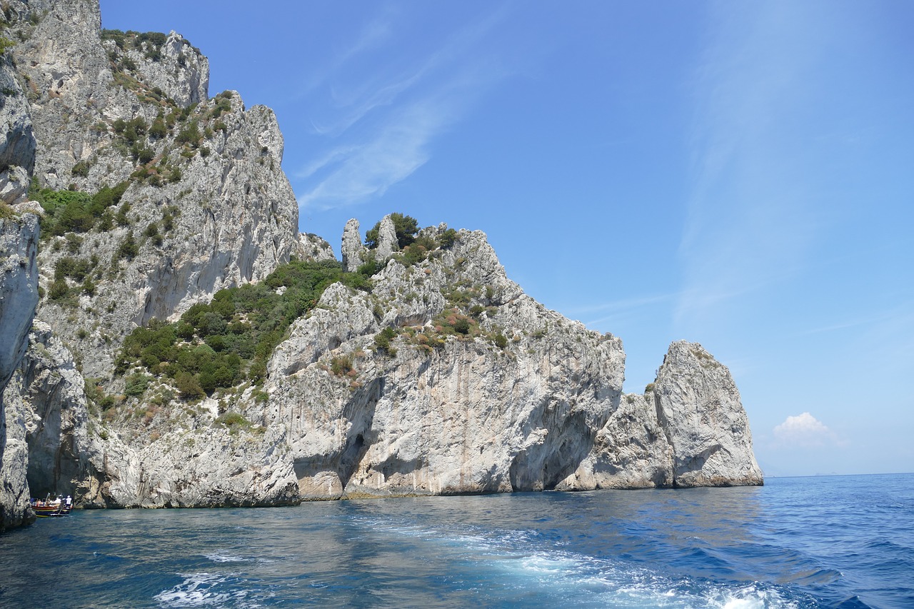 Capri,  Italija,  Pakrantės,  Viduržemio Jūros,  Sala,  Atostogos,  Rokas,  Kraštovaizdis,  Turizmas,  Uolos