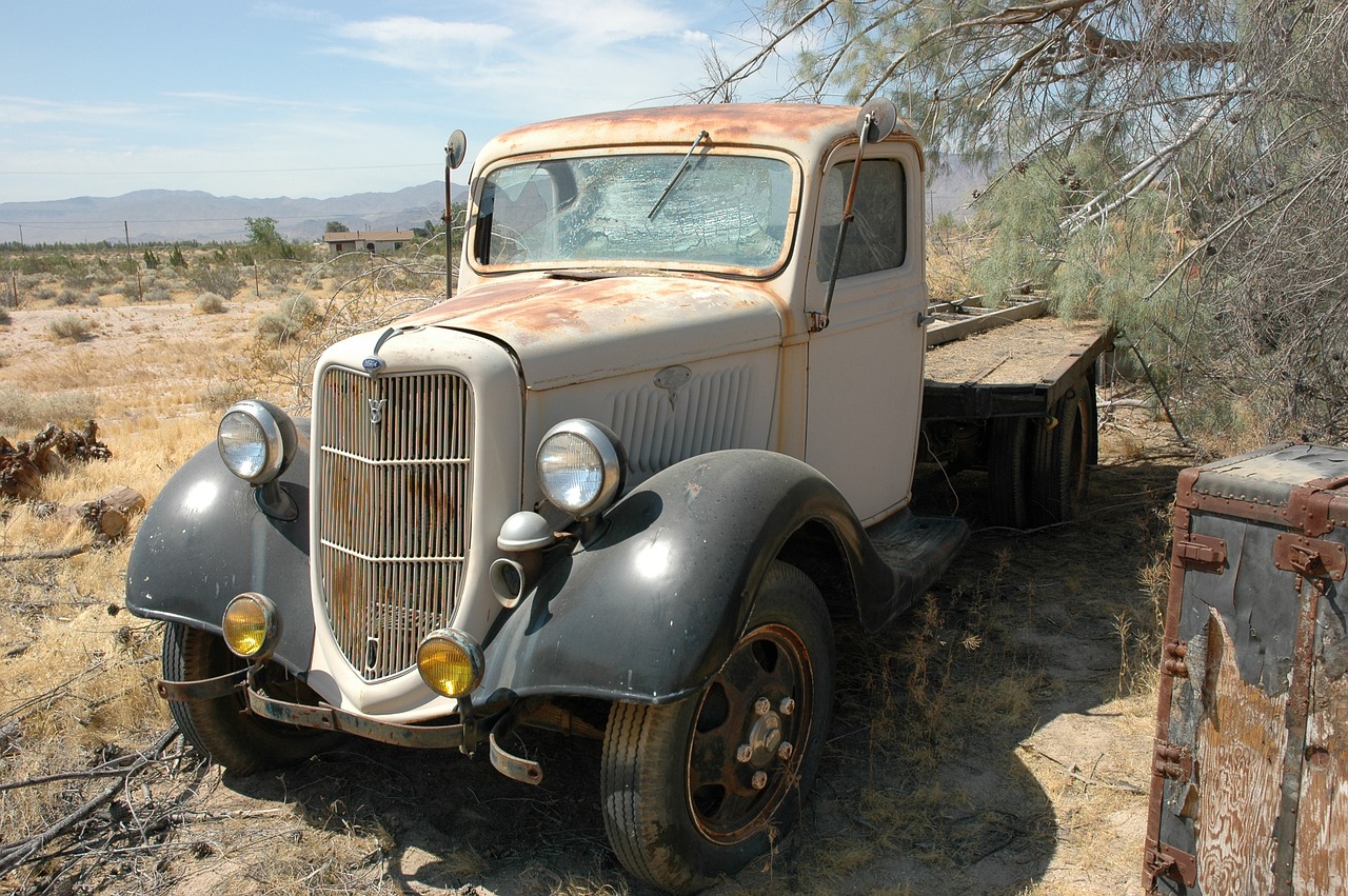 Automobilių,  Transportavimo Sistema,  Transporto Priemonės,  Sunkvežimis,  Vintage,  Rusty,  Nostalgija,  Atsisakyta,  Suskirstytas,  Metai